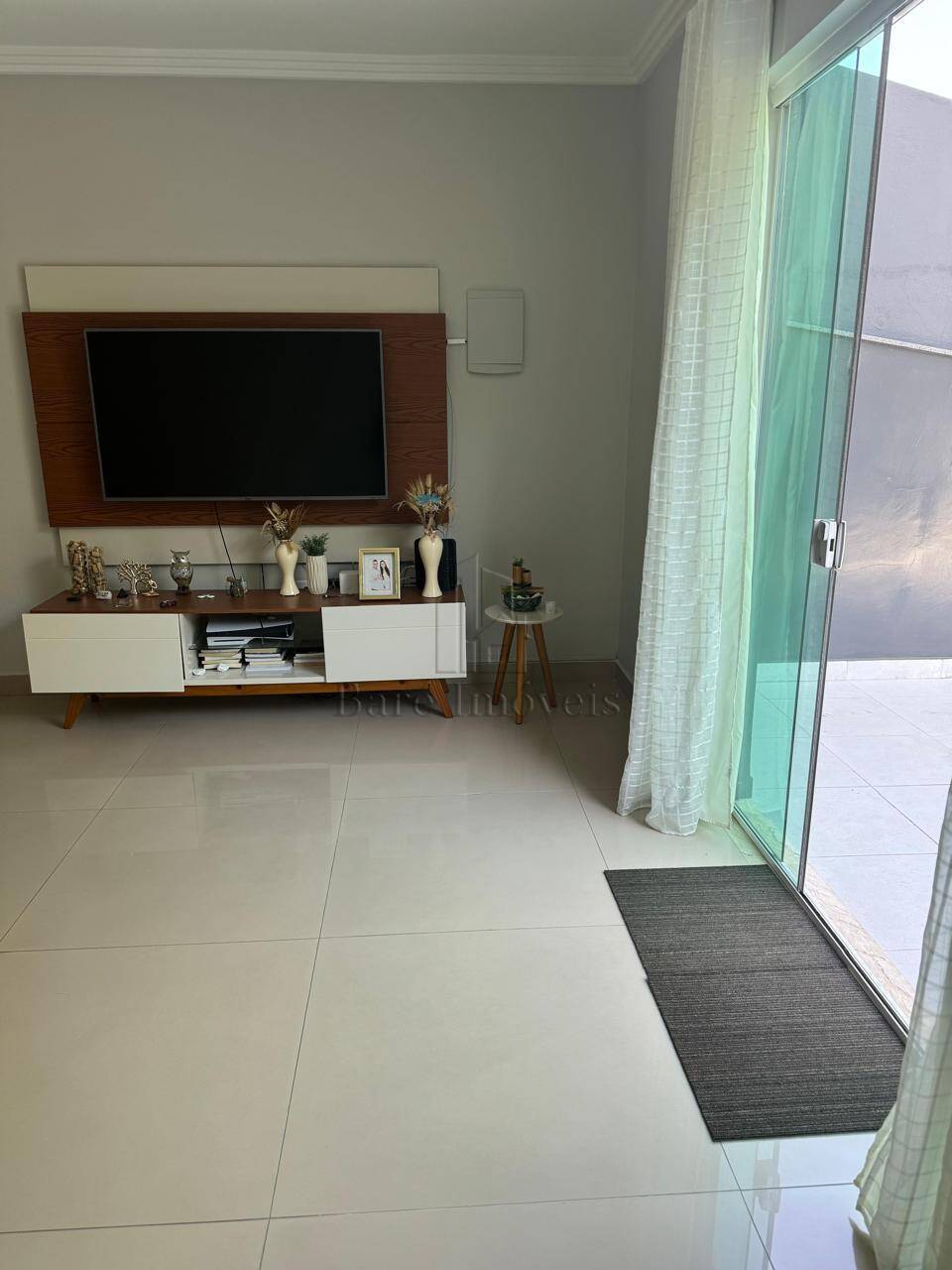 Sobrado à venda com 3 quartos, 200m² - Foto 4