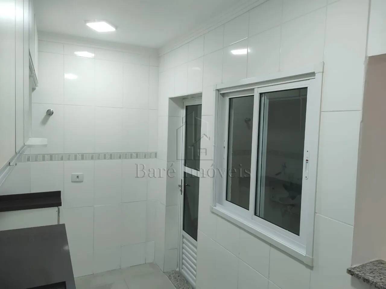 Apartamento à venda com 2 quartos, 43m² - Foto 12