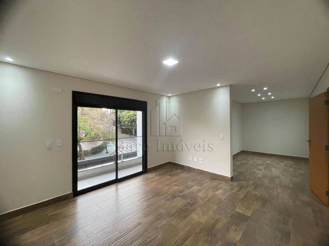 Sobrado à venda com 4 quartos, 360m² - Foto 13