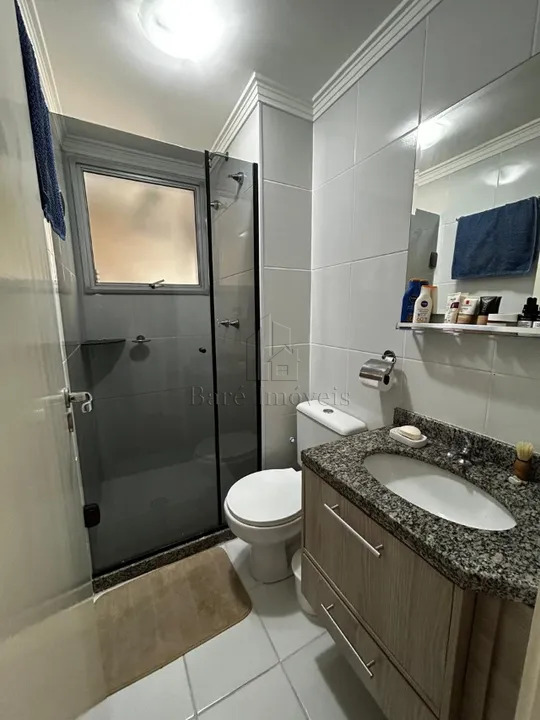 Apartamento à venda com 3 quartos, 60m² - Foto 3