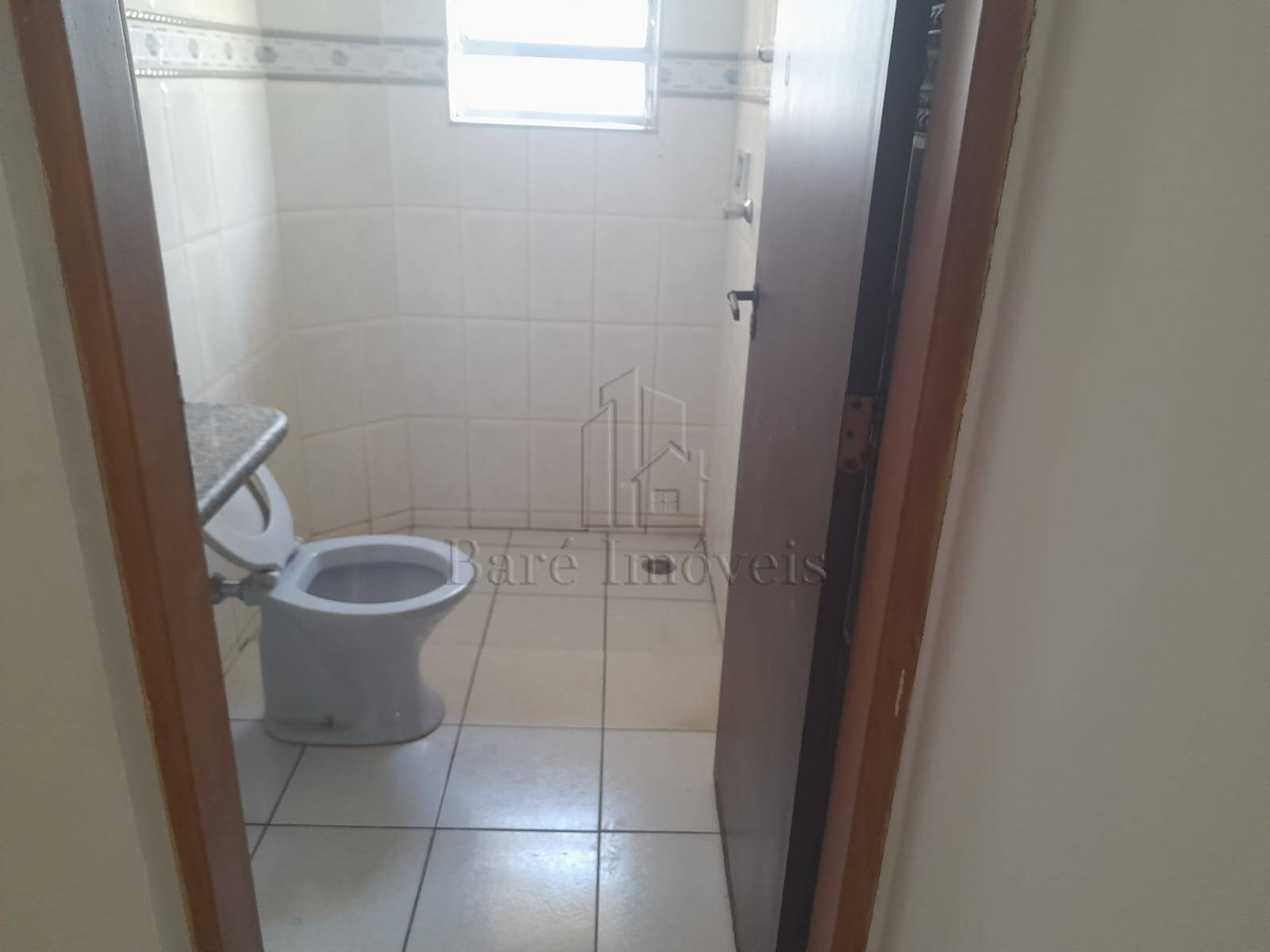 Casa para alugar com 2 quartos, 90m² - Foto 3