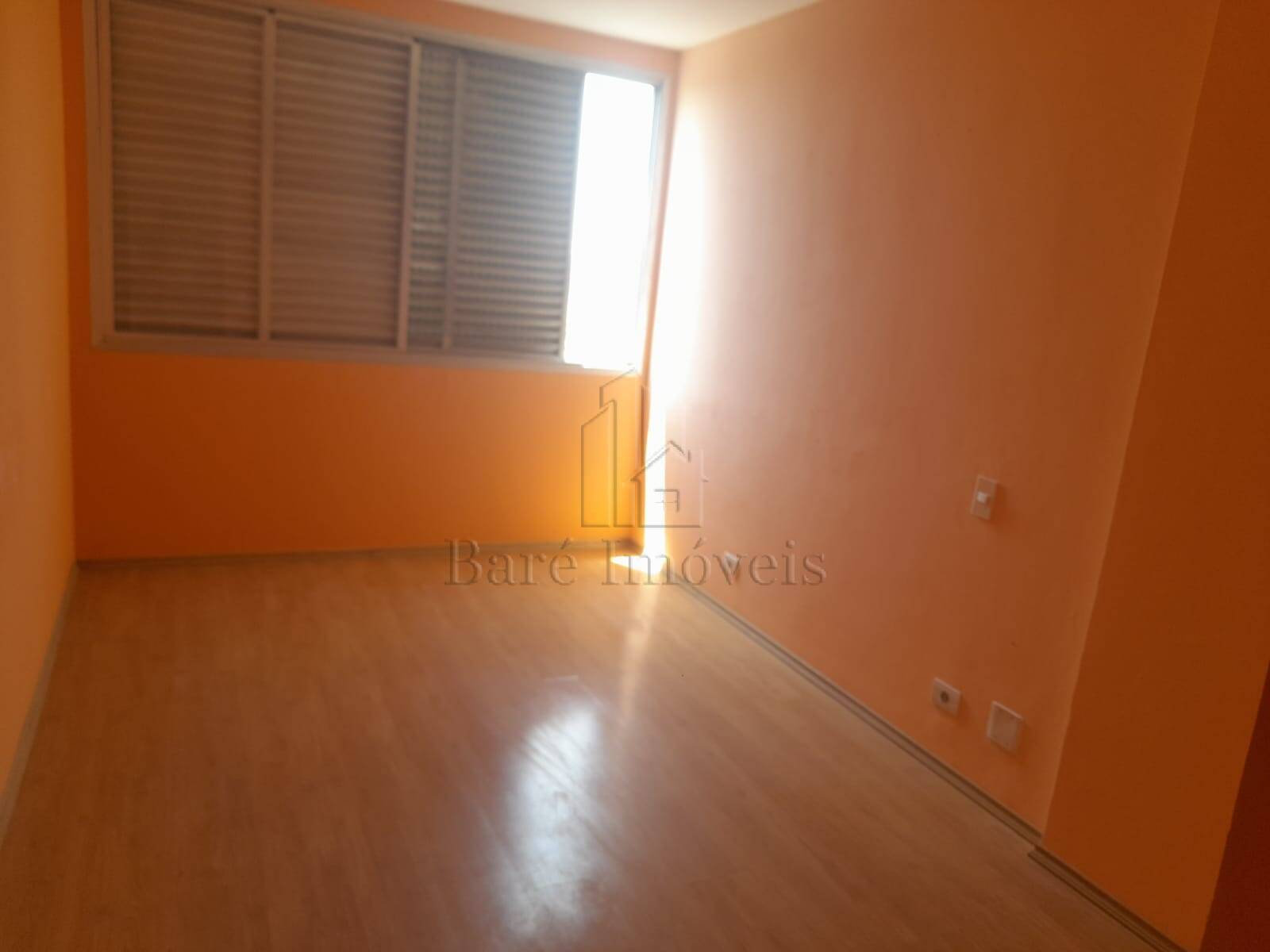 Apartamento para alugar com 2 quartos, 90m² - Foto 17