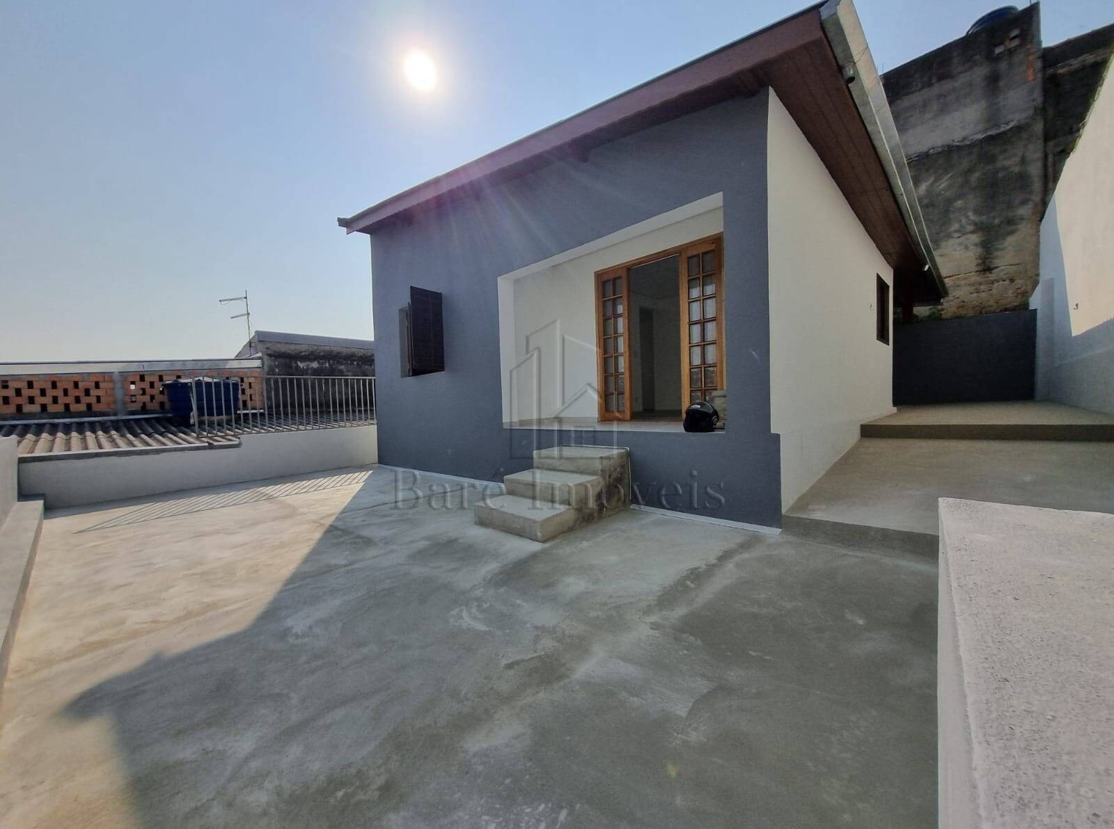 Casa à venda com 3 quartos, 62m² - Foto 2