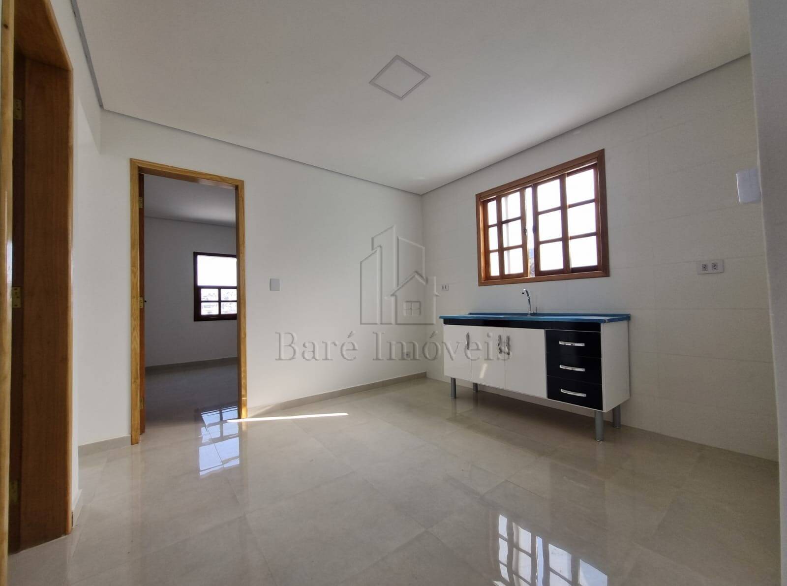 Casa à venda com 3 quartos, 62m² - Foto 10