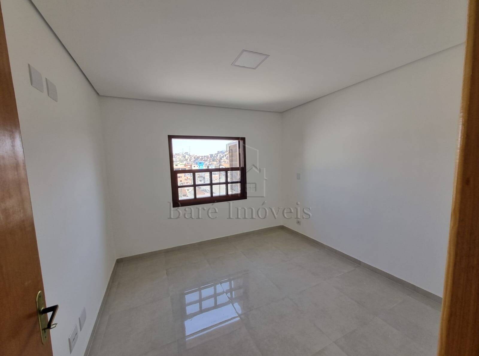 Casa à venda com 3 quartos, 62m² - Foto 18