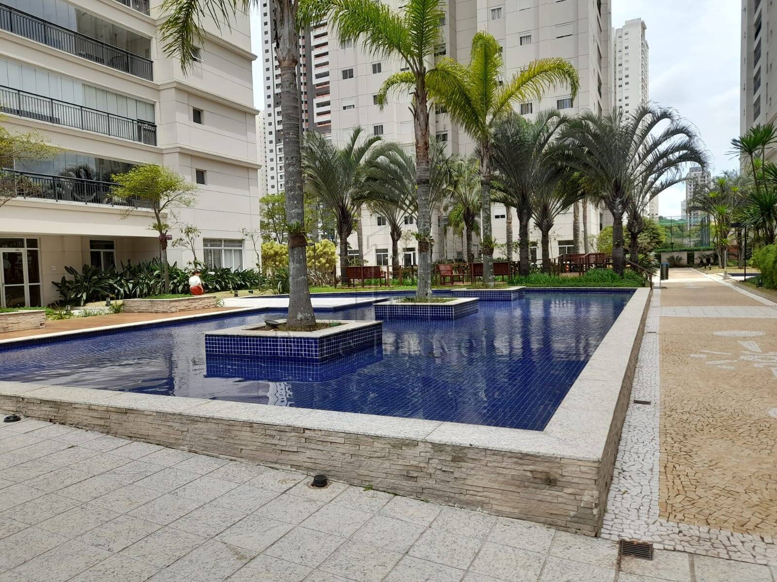 Apartamento à venda com 3 quartos, 106m² - Foto 48