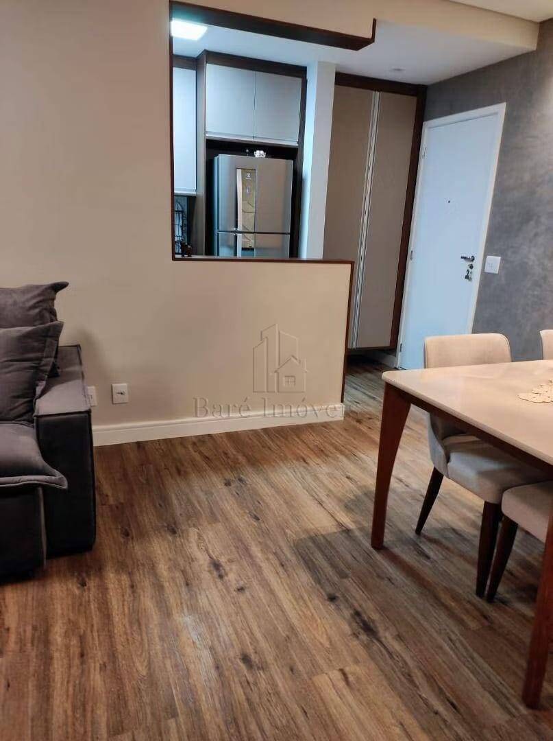 Apartamento à venda com 2 quartos, 63m² - Foto 5