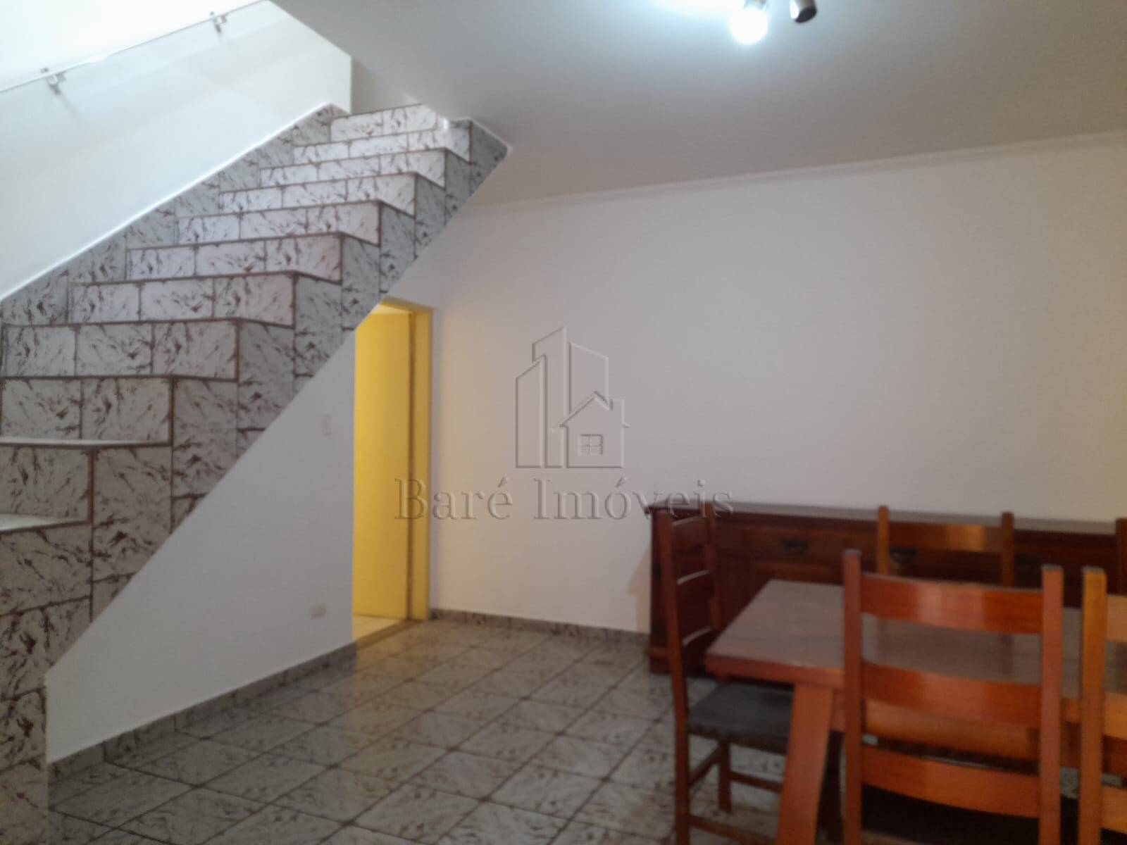 Sobrado à venda com 3 quartos, 200m² - Foto 4