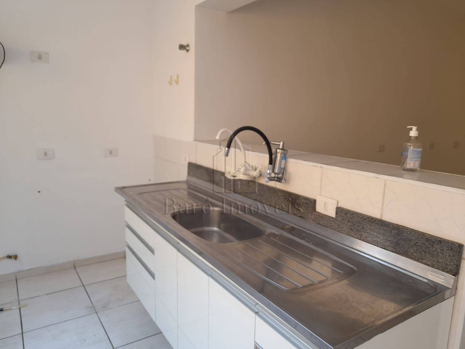 Sobrado à venda com 3 quartos, 200m² - Foto 7