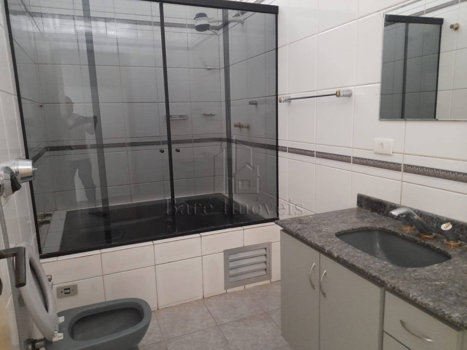 Sobrado à venda com 3 quartos, 200m² - Foto 13