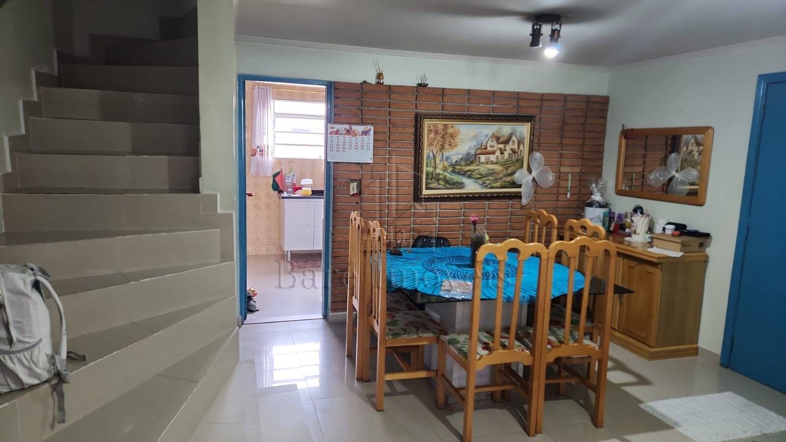 Sobrado à venda com 3 quartos, 100m² - Foto 1