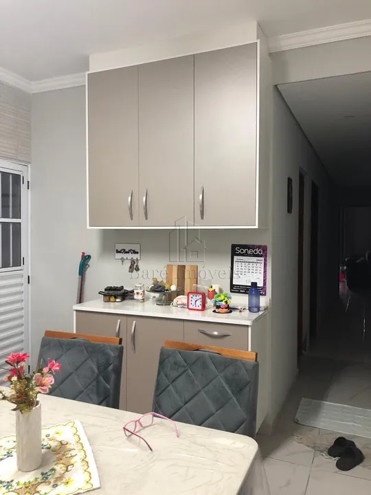 Casa à venda com 5 quartos, 125m² - Foto 2