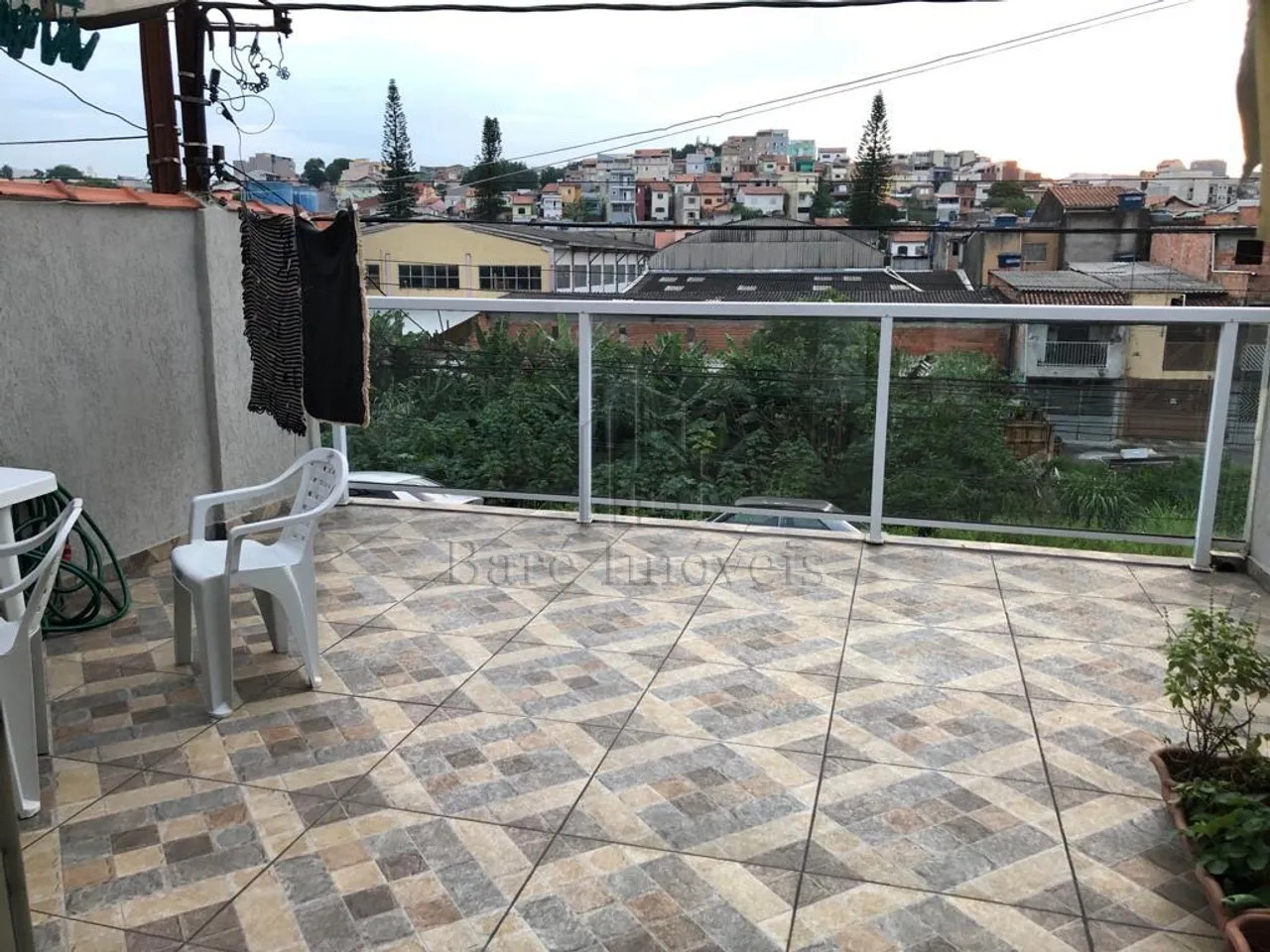 Casa à venda com 5 quartos, 125m² - Foto 1