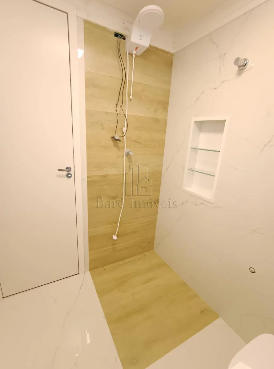 Apartamento à venda com 2 quartos, 62m² - Foto 14