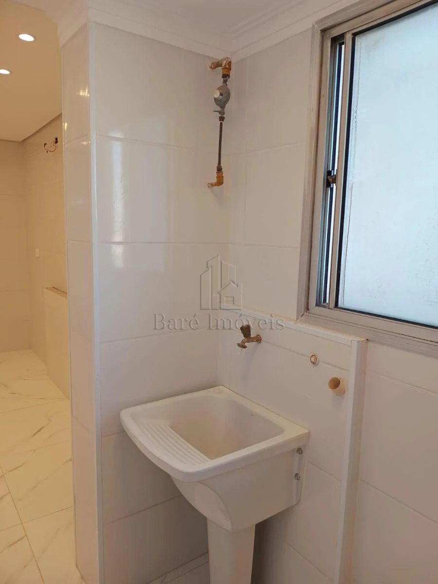 Apartamento à venda com 2 quartos, 62m² - Foto 32