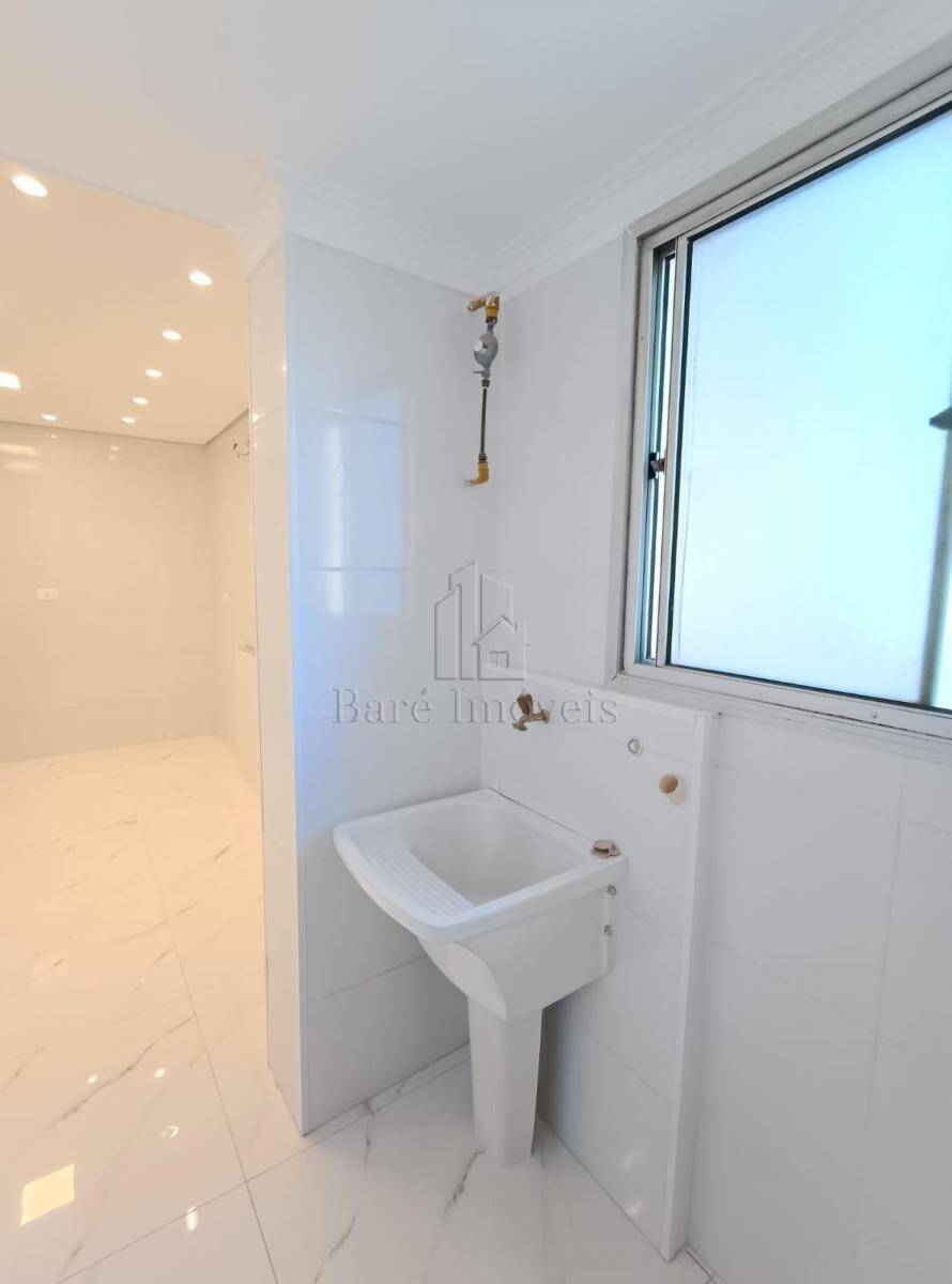 Apartamento à venda com 2 quartos, 62m² - Foto 42