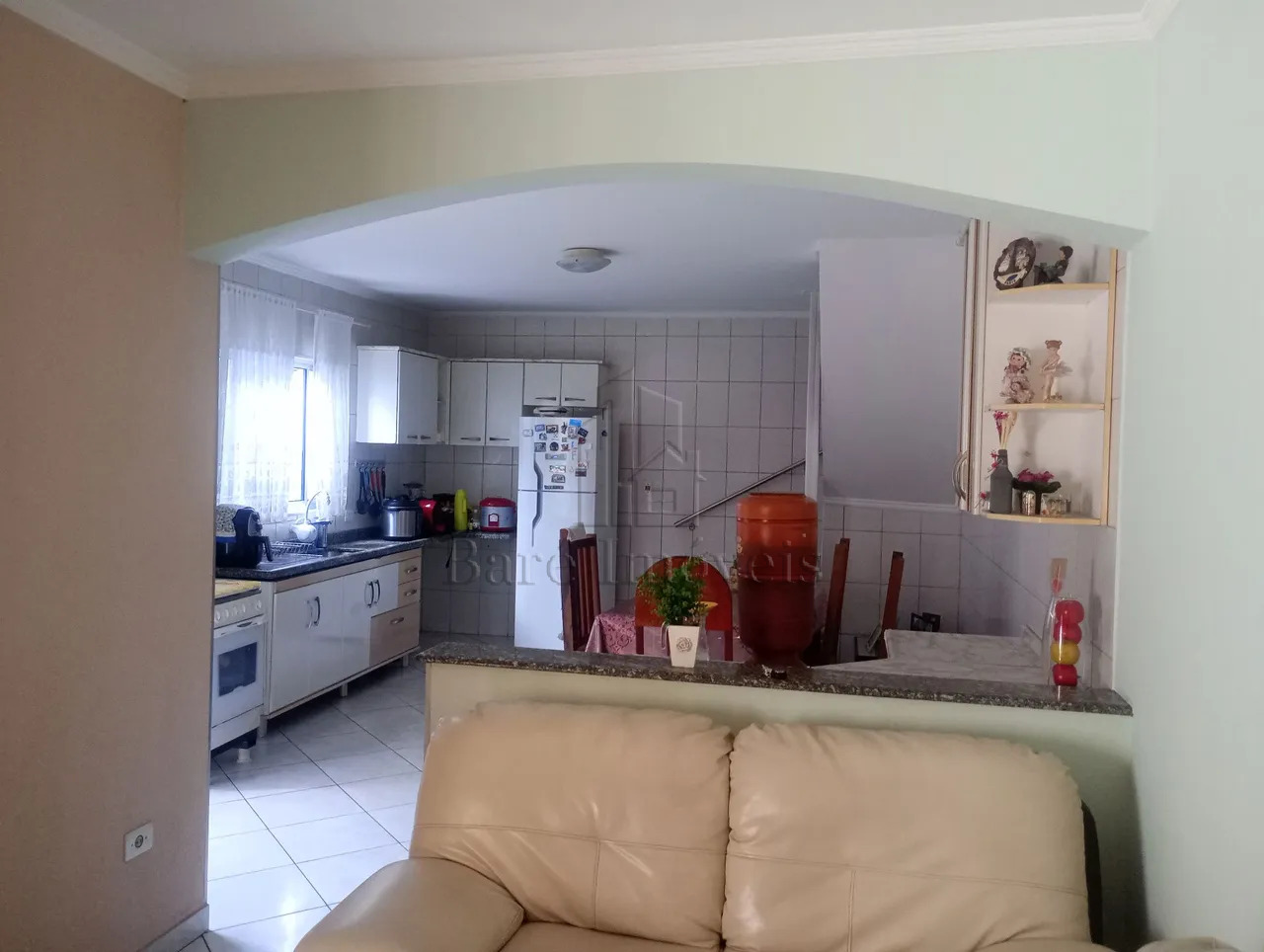 Sobrado à venda com 2 quartos, 180m² - Foto 2