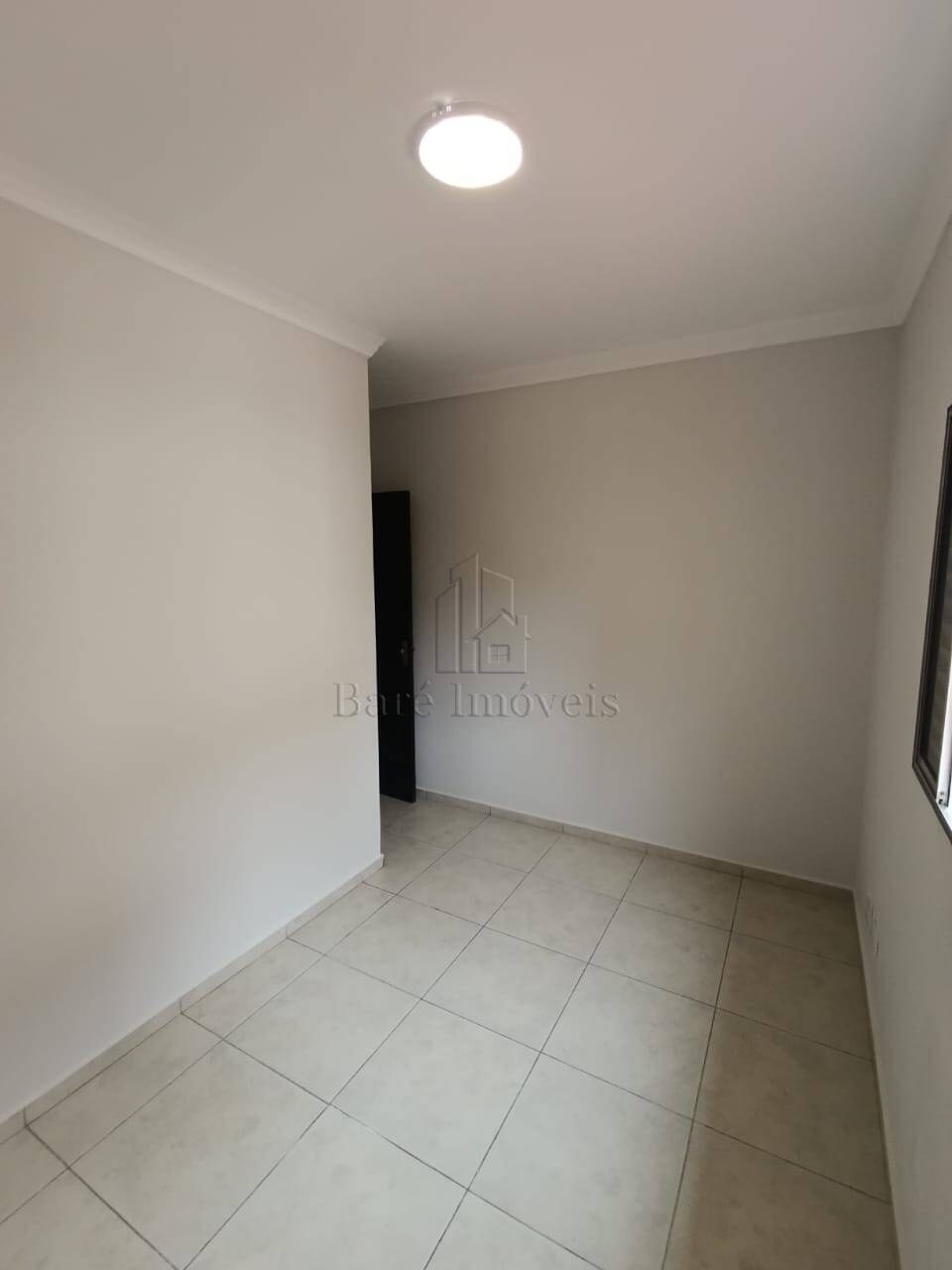 Sobrado à venda com 3 quartos, 100m² - Foto 2