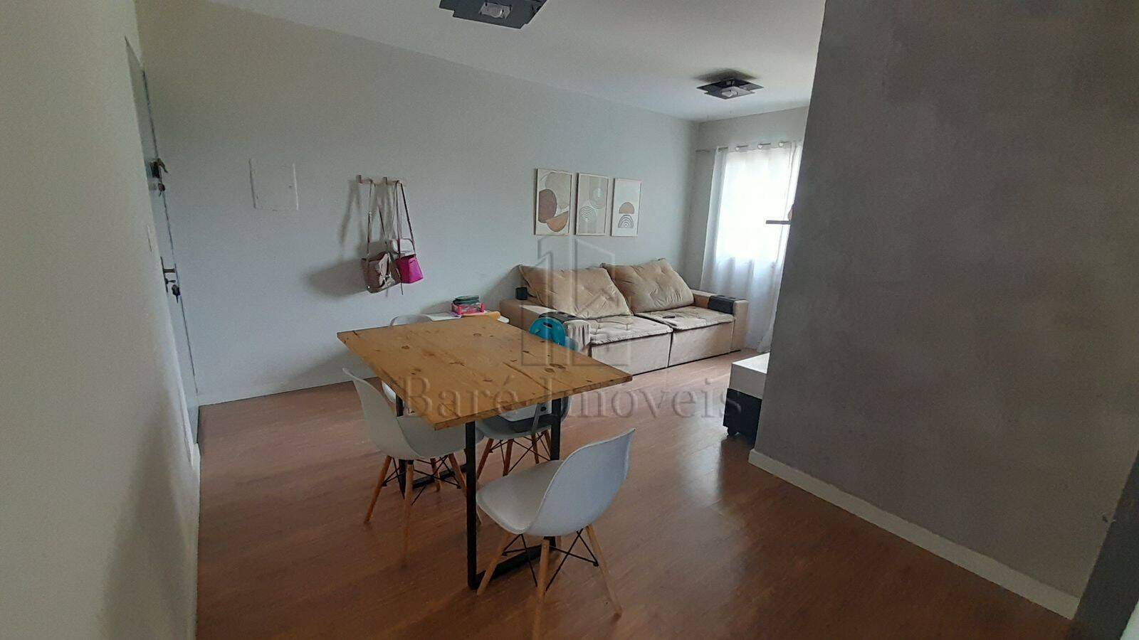 Apartamento à venda com 2 quartos, 56m² - Foto 4