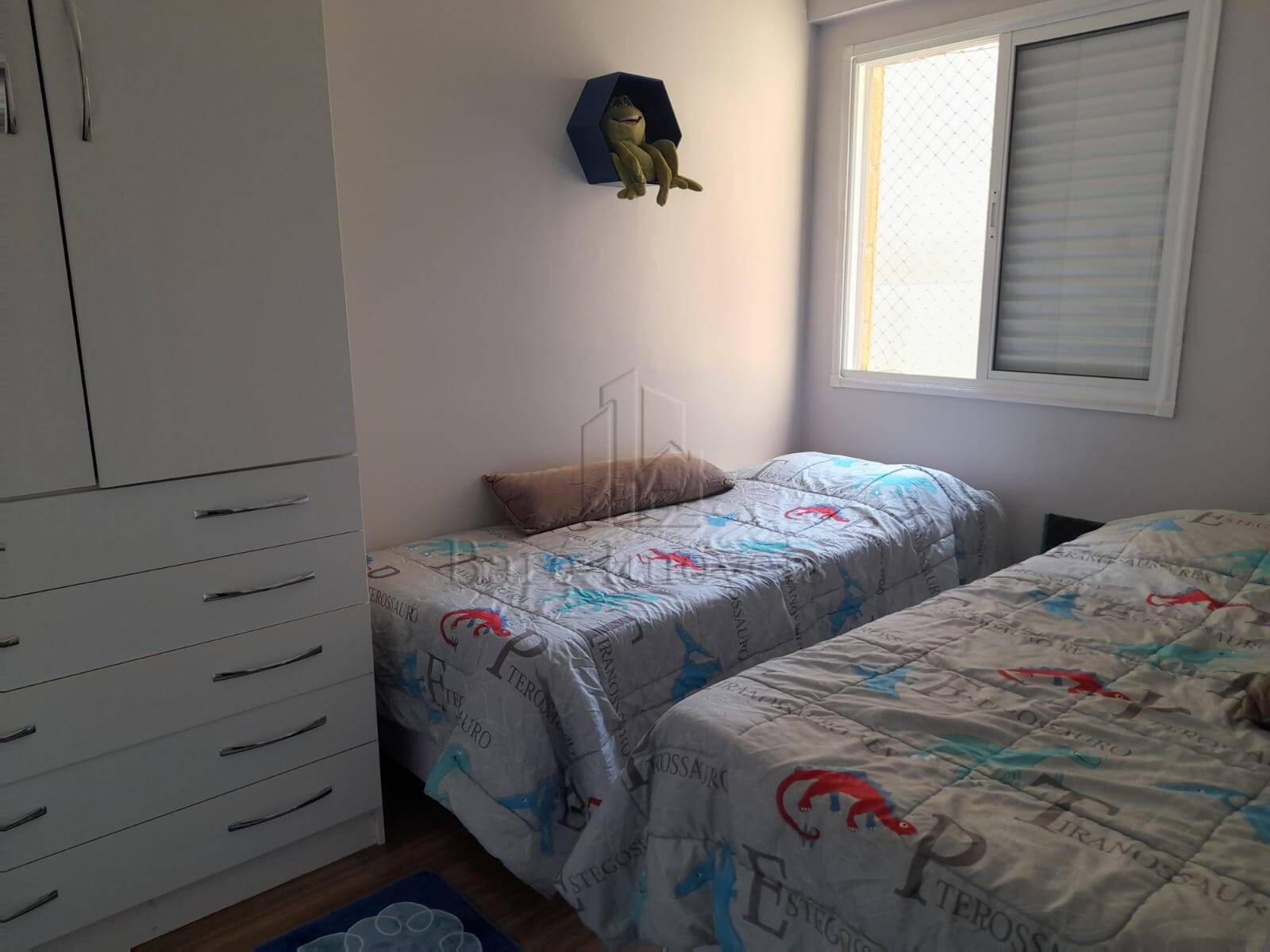 Apartamento à venda com 2 quartos, 65m² - Foto 4