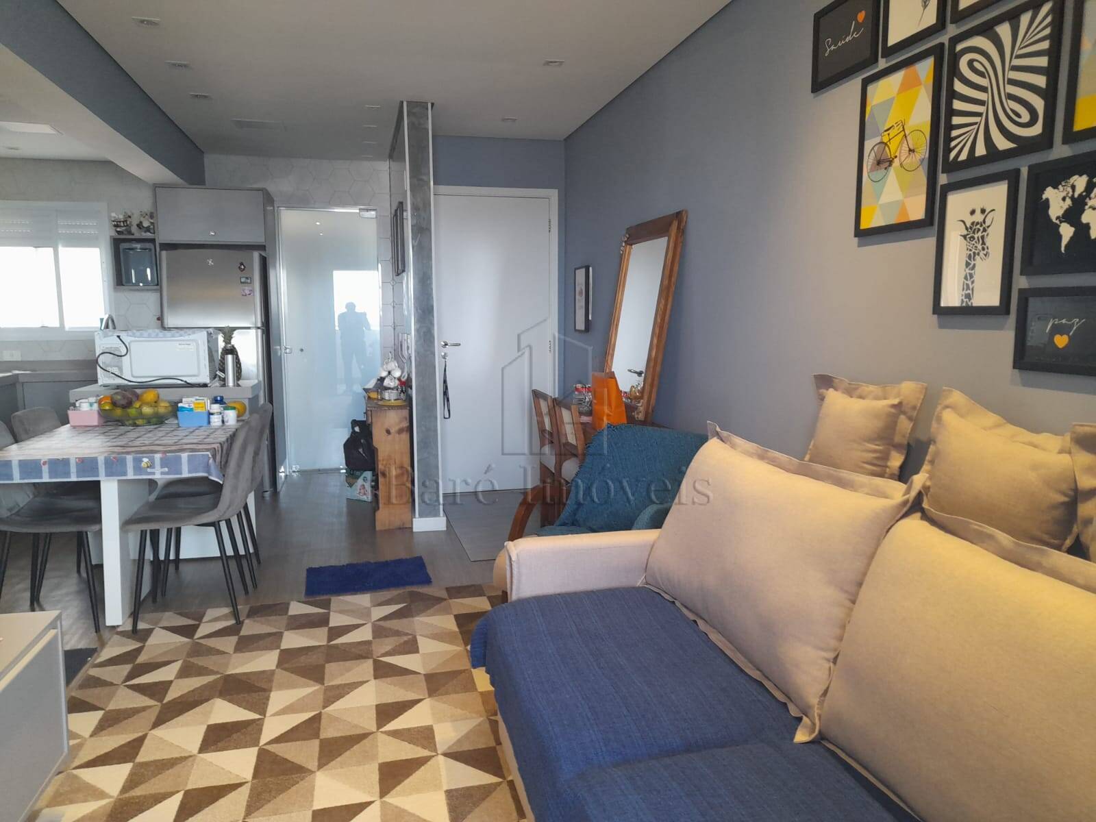 Apartamento à venda com 2 quartos, 65m² - Foto 3