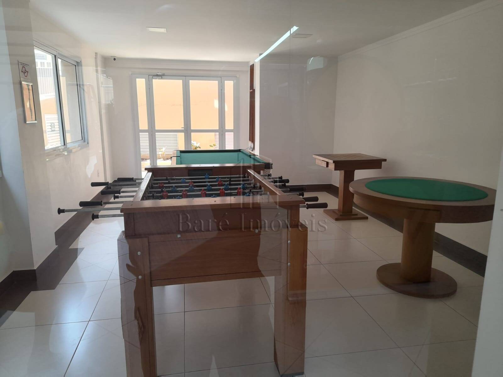 Apartamento à venda com 2 quartos, 65m² - Foto 24