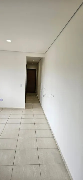 Apartamento à venda com 3 quartos, 70m² - Foto 3