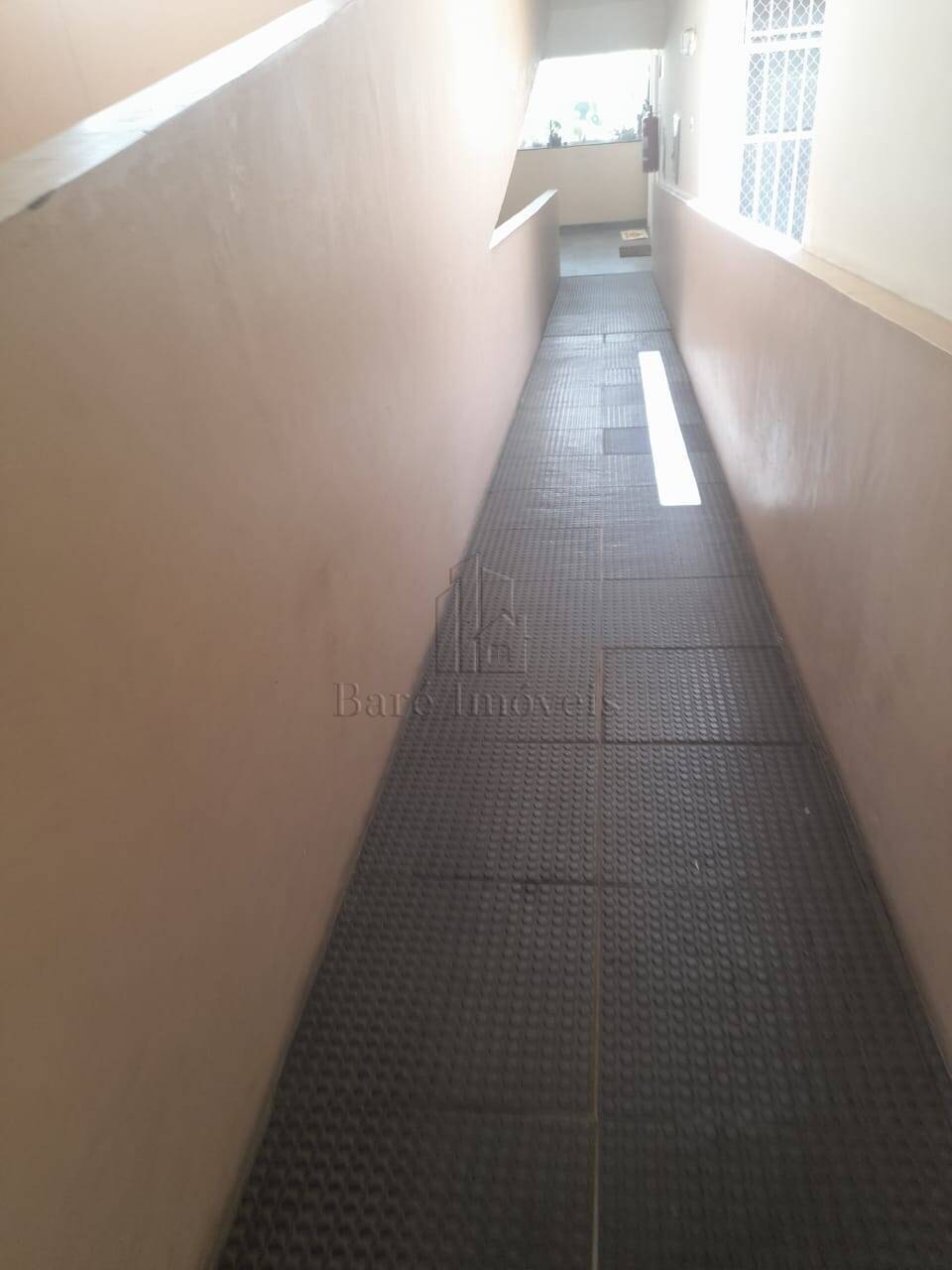 Apartamento para alugar com 2 quartos, 70m² - Foto 2