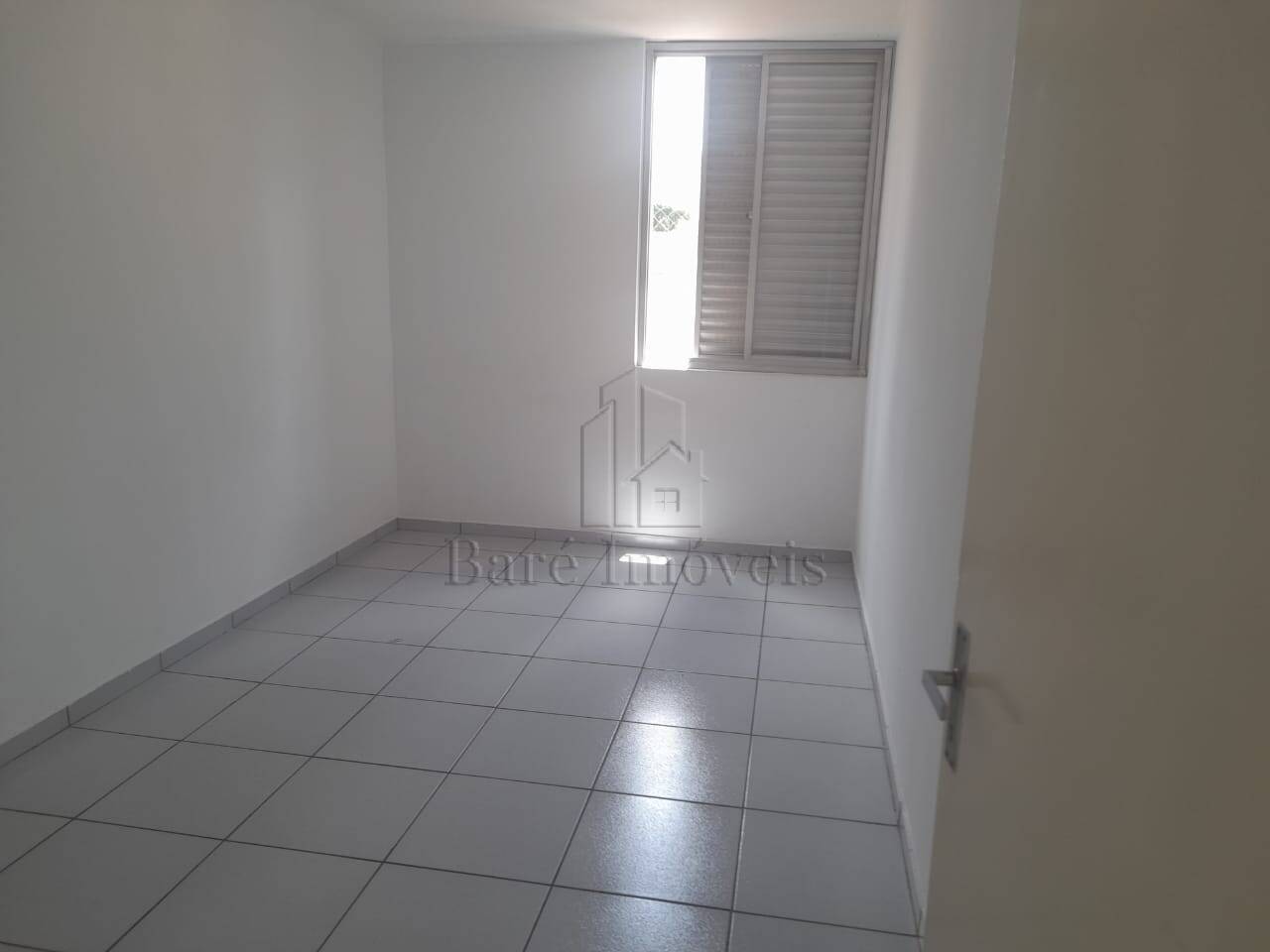 Apartamento para alugar com 2 quartos, 70m² - Foto 6