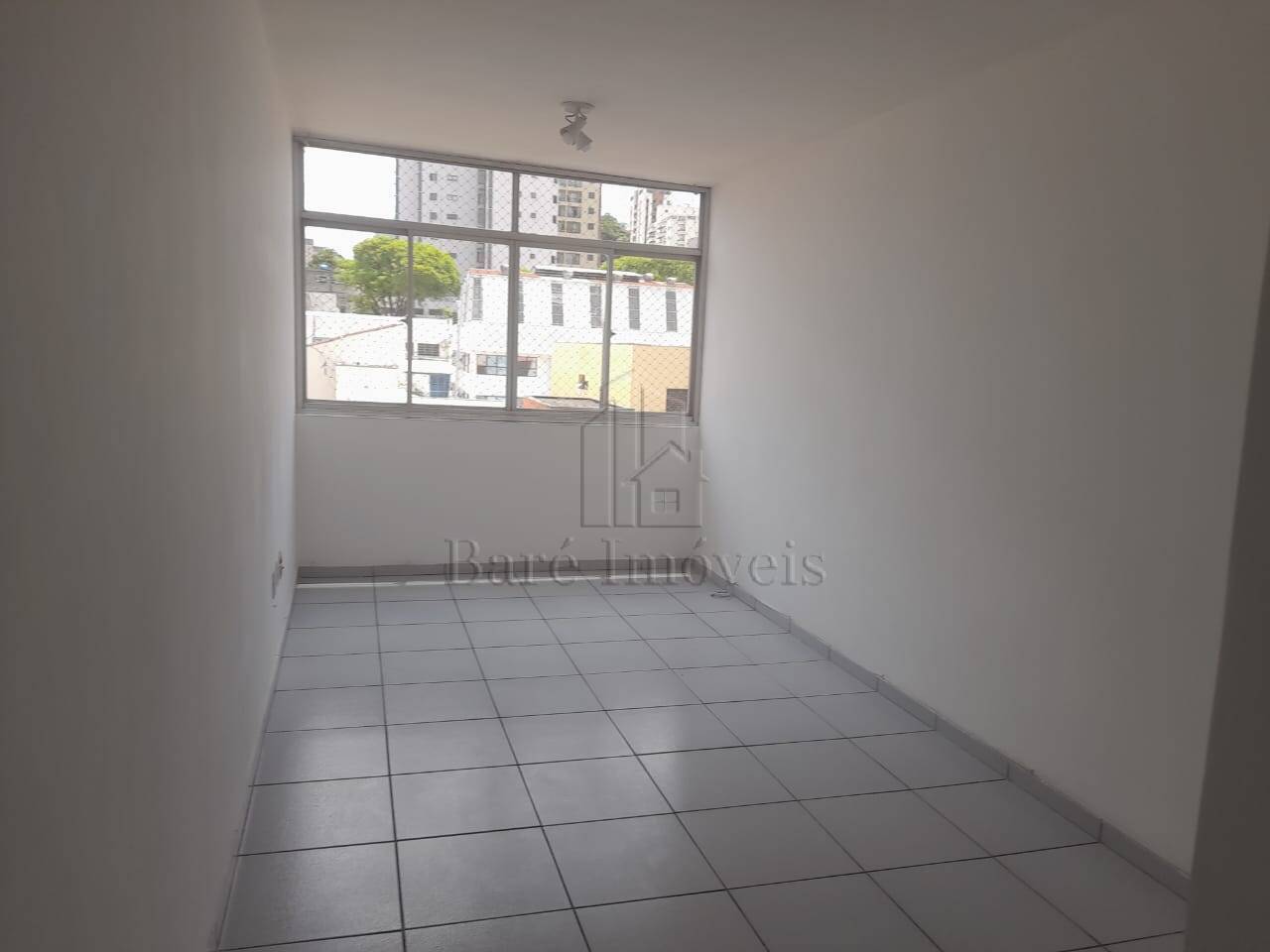 Apartamento para alugar com 2 quartos, 70m² - Foto 1