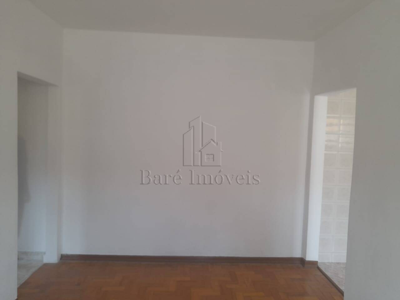 Casa para alugar com 1 quarto, 60m² - Foto 5