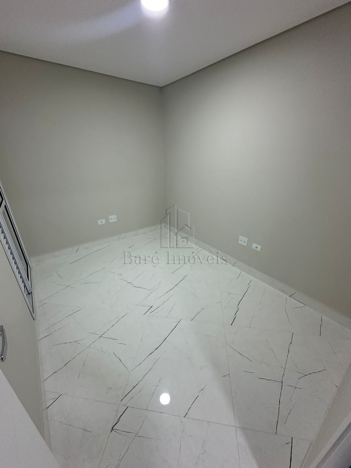 Apartamento à venda com 2 quartos, 120m² - Foto 19