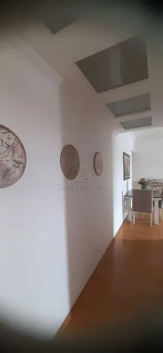 Apartamento à venda com 2 quartos, 70m² - Foto 5