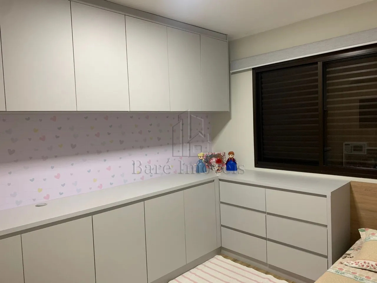 Apartamento à venda com 3 quartos, 94m² - Foto 4