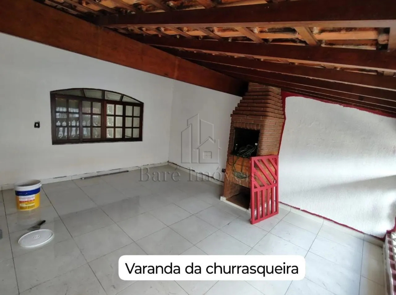 Casa à venda com 2 quartos, 280m² - Foto 2