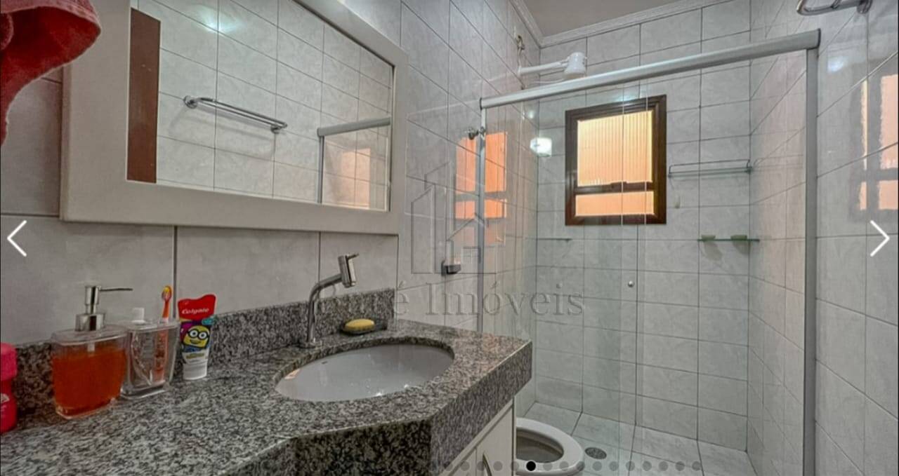 Sobrado à venda com 4 quartos, 240m² - Foto 12