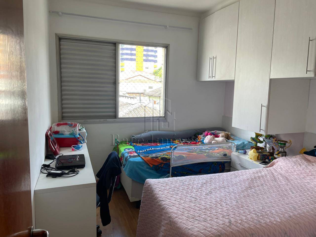 Apartamento à venda com 2 quartos, 70m² - Foto 4