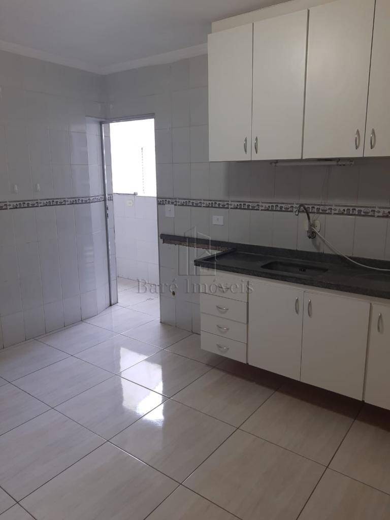 Apartamento à venda com 2 quartos, 80m² - Foto 3