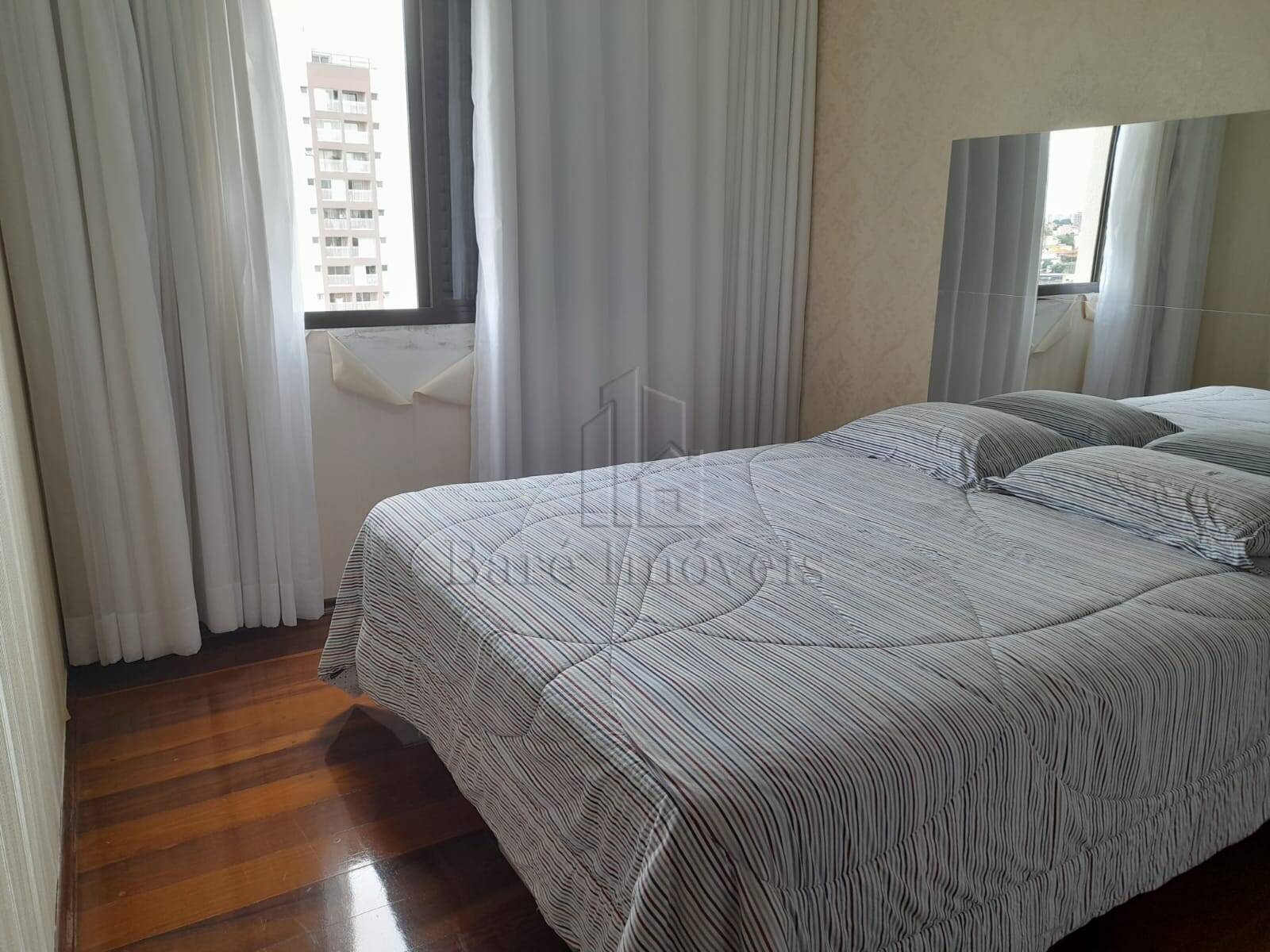 Apartamento à venda com 3 quartos, 110m² - Foto 6