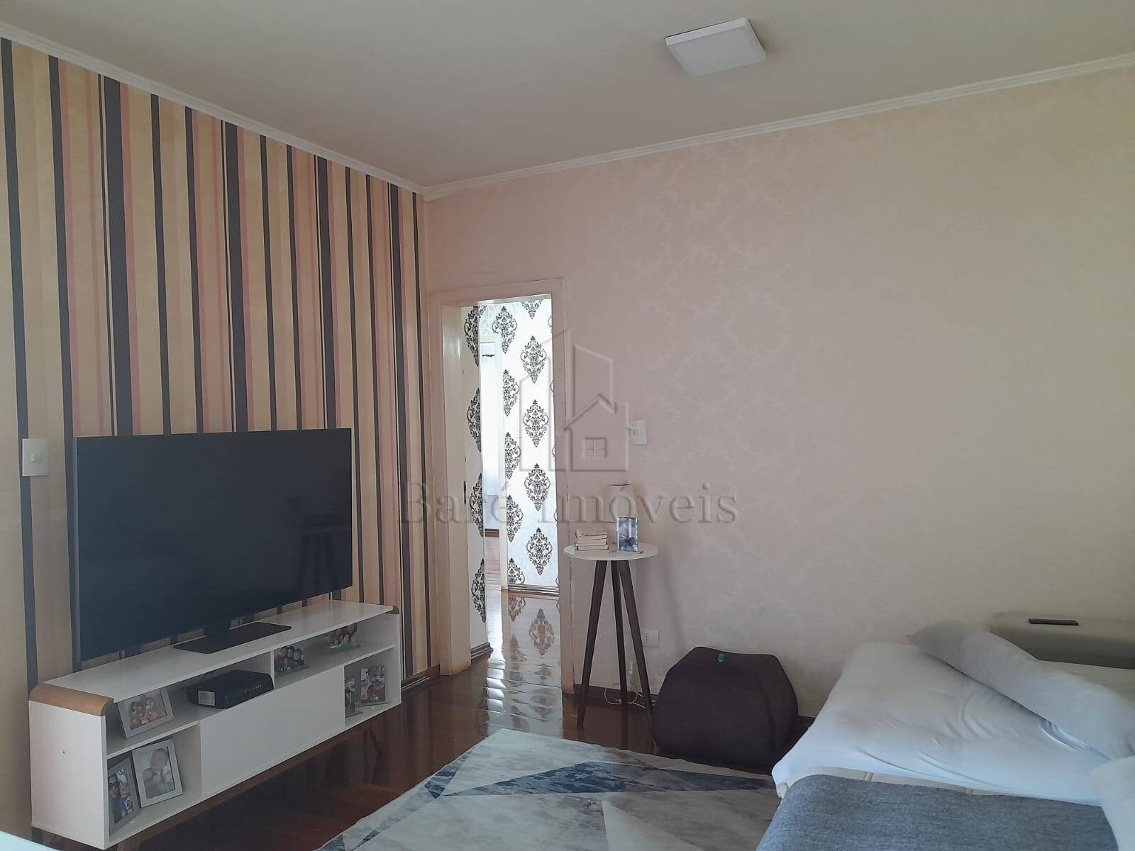 Apartamento à venda com 3 quartos, 110m² - Foto 3