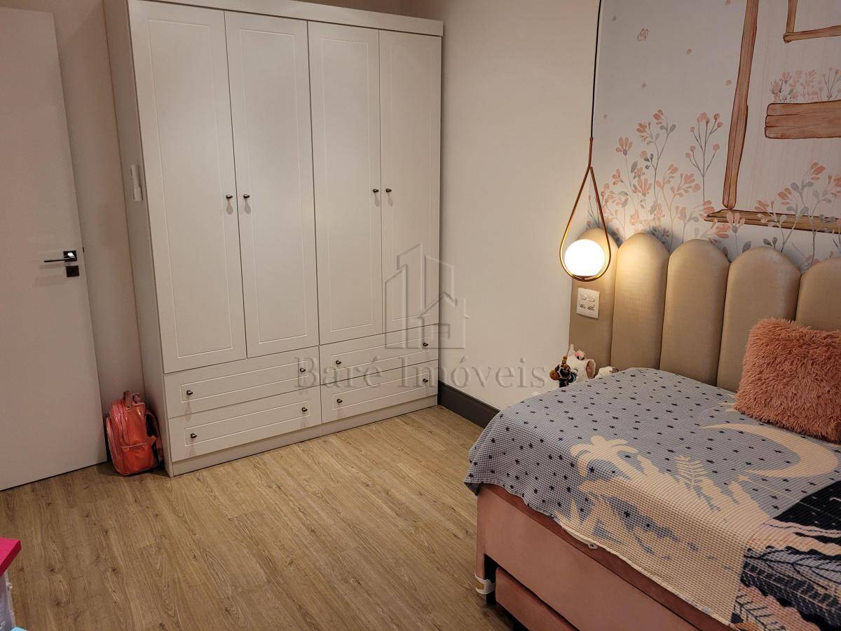 Apartamento à venda com 3 quartos, 153m² - Foto 18