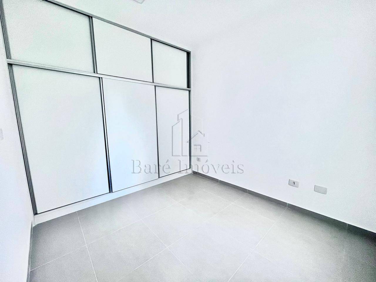 Apartamento à venda com 2 quartos, 38m² - Foto 9