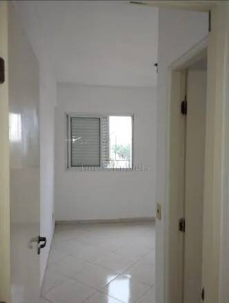 Apartamento à venda e aluguel com 3 quartos, 85m² - Foto 4