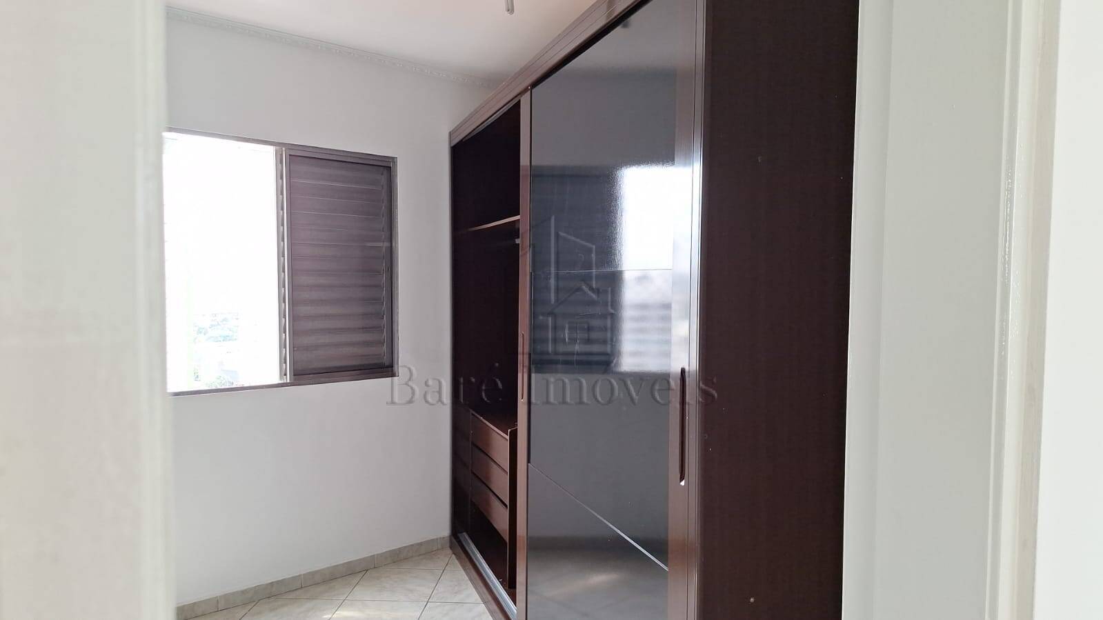 Apartamento à venda e aluguel com 2 quartos, 60m² - Foto 4