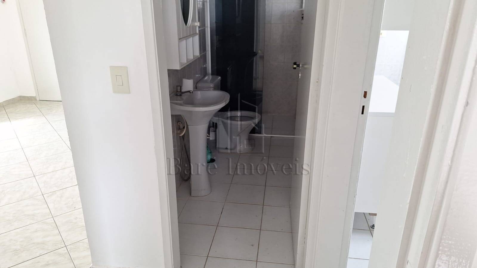 Apartamento à venda e aluguel com 2 quartos, 60m² - Foto 13