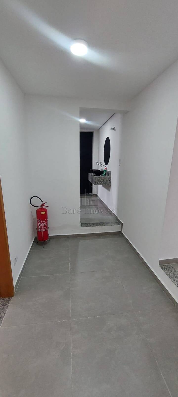 Prédio Inteiro para alugar, 100m² - Foto 6