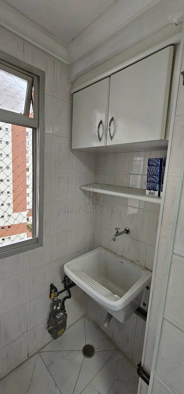 Apartamento à venda com 2 quartos, 55m² - Foto 18