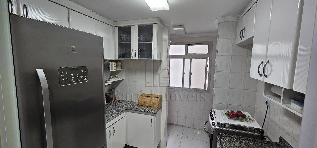 Apartamento à venda com 2 quartos, 55m² - Foto 31