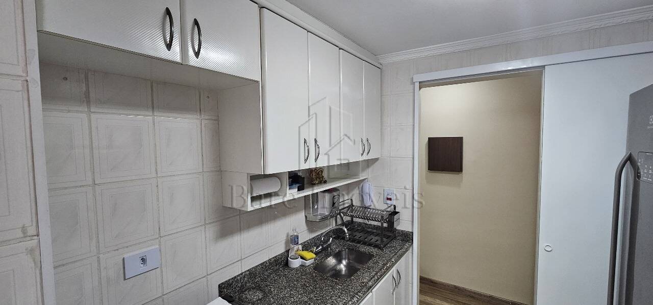 Apartamento à venda com 2 quartos, 55m² - Foto 32