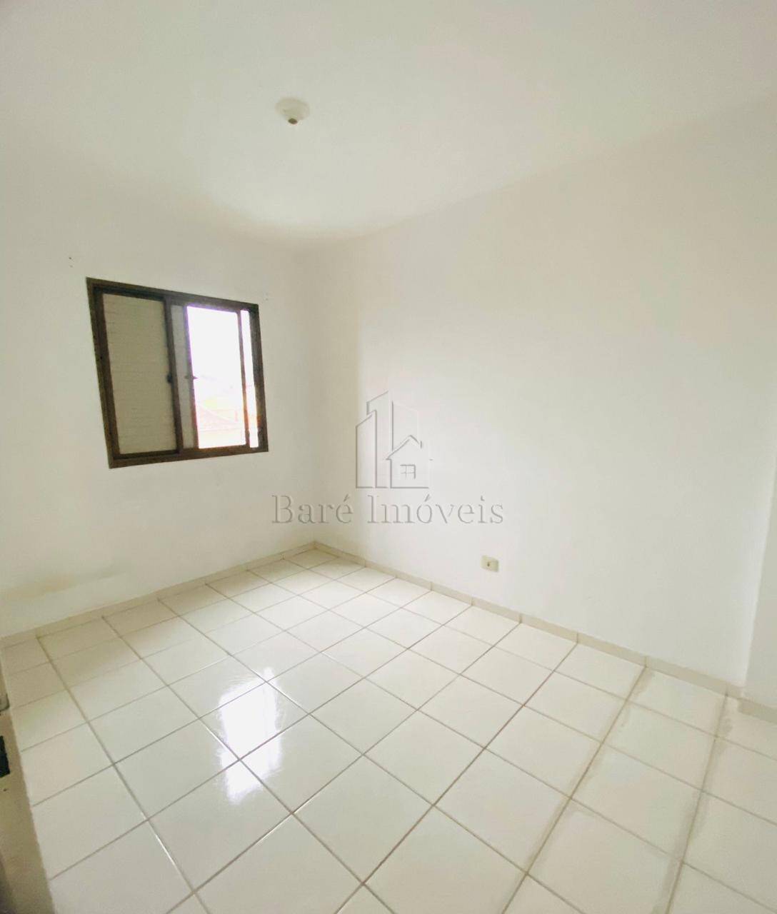 Apartamento à venda com 2 quartos, 56m² - Foto 2